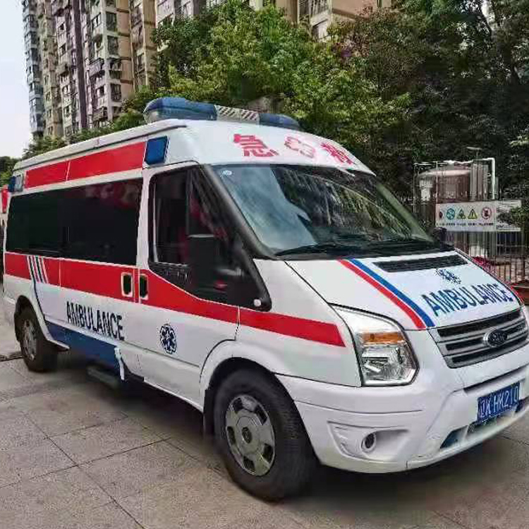 平川长途救护车护送病人返乡